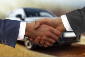 Tipps für den Autokauf - Gefahren im Auge behalten